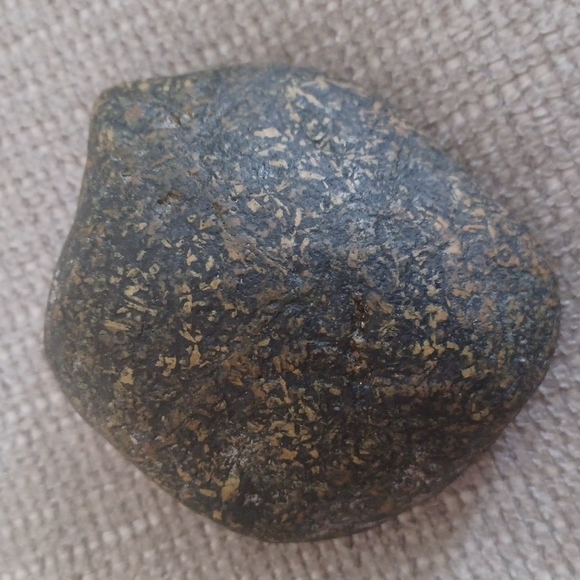 Lava Rock from the dinosaur age - Picture 3 of 3